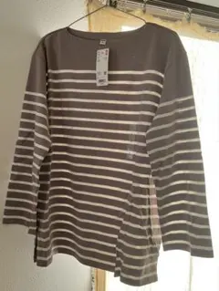 UNIQLO ボーダーTシャツ（長袖）ブラウン