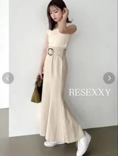 【新品】RESEXXYバックルマーメイドスカートのサムネイル