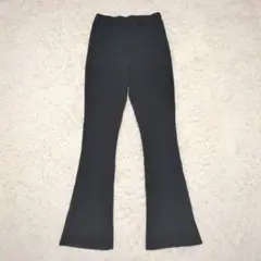 E1354 ローリーズファーム　フレアパンツ　リブ　ブラック　ウエストゴム