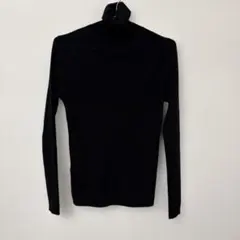 ハイネック　タートルネック　毛100% ニット　セーター