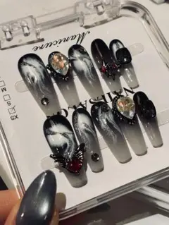 地雷系・ Y2K・ネイル