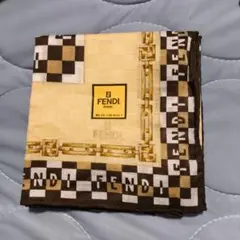 FENDI ハンカチ チェック柄 チェーン柄