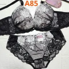 A85 ブラショーツセット 新品未使用 958200 黒 脇高 ローズ刺繍