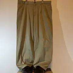 し*ご様 2014年製 Dockers ツータック ワイド チノパン ベージュ