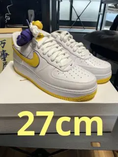 コービーブライアント × エアフォース1 ロー レトロ QS バーシティパープル