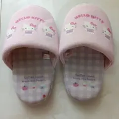 ハローキティ ルームシューズ スリッパ　子供用
