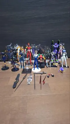 エヴァンゲリオン　フィギュアまとめ売り