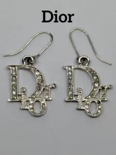 Christian Dior ロゴ ピアス シルバーカラー＊