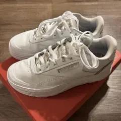 Reebok／スニーカー／ホワイト／23.5cm