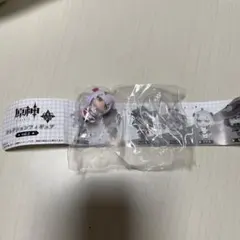ガチャガチャ　原神　コレクションフィギュア　ノエル