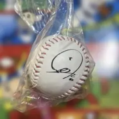 中日ドラゴンズ　ガチャ　 コレクションサインボール【篠崎選手】のサムネイル
