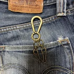 Item thumbnail for item 5fed2ed9-e86a-45ab-91c6-2a9ad90f24db