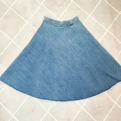 2025年最新】MONCLER フレアスカートの人気アイテム - メルカリ