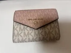 MICHAEL KORS ピンクベージュキーケース