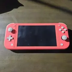 Nintendo Switch Lite コーラル ケース付き ジャンク品