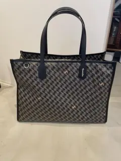 レザレクション　カートバッグ　ダークブラック　新品未使用 2025年最新】レザレクション カートバッグの人気アイテム - メルカリ