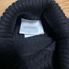 新品☆タグ付き　söder ブラックタートルネックセーターサイズフリーレディース