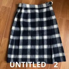 アンタイトルのチェックスカート