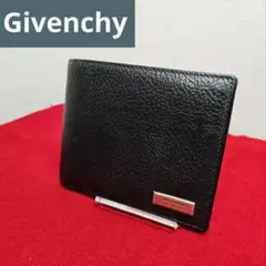 Givenchy ジバンシー 二つ折り財布 レザー ブラック ロゴプレートのサムネイル