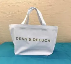 DEAN＆DELUCA♪レア　内ポケ付　ゴールドロゴ入　トートバッグS ホワイトのサムネイル