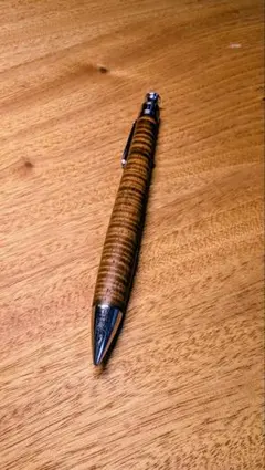 Item thumbnail for item ae697618-9c71-4923-8d59-858fc0810b88