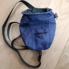 Item thumbnail for item 91560f92-ae64-4cb8-bf84-ad347bea7fa7