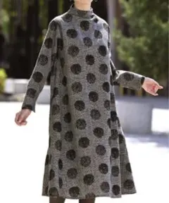 【新品】mano a mano 花柄フロッキープリントワンピース　LLサイズ　a