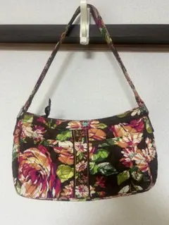 Vera Bradley ヴェラブラッドリー ショルダーバッグ　花柄キルティングのサムネイル