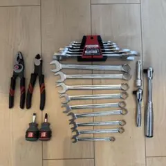 Item thumbnail for item c62d2bf5-603b-47ab-bc23-1f366f7f7413