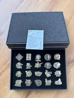 名探偵コナン 20周年記念 歴代映画 ピンバッジ 受注生産限定特典 名探偵コナン 20周年記念 歴代映画 ピンバッジ 受注生産限定特典