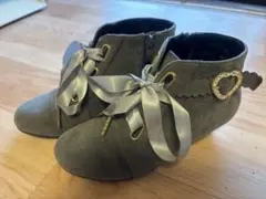 グレー スエード風 ブーティ