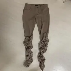 ボルジョルナータ　パンツのサムネイル