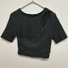 Kastane カスタネ　クロップド　カットアウトボーダーT 黒　白　Ｆのサムネイル