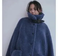 ネイビーブルー ボアムートンコート