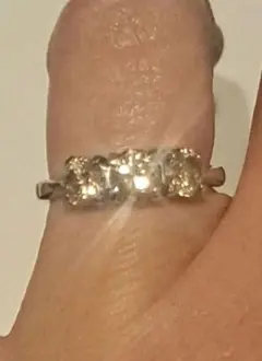 1.900ct 天然ダイヤモンド リング H I-3 good 中宝ソPt900 - メルカリ