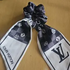 Item thumbnail for item c2254132-1013-4c7b-a221-0bae699d11fb