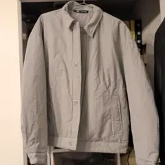 ZARA グレー ボタン付きジャケット