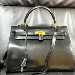 フォーマル ハンドバッグ　レザー　牛革　2way カデナ　南京錠　キー　ブラック