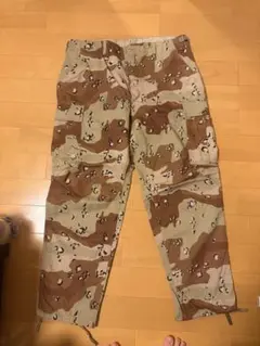 US Army チョコチップカモ カーゴパンツ LARGE SHORTのサムネイル