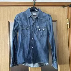 早い者勝ち！Lee デニムシャツ earth music&ecology