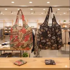 ⭐️【お得な2点セット！】新品未使用 おしゃれなデザインエコバッグ　折りたたみ