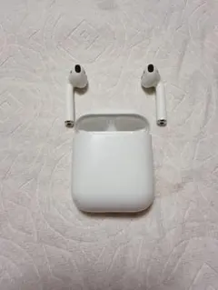 【中古】AirPods 第2世代 動作確認済み