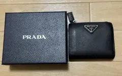 【最終値下げ】PRADA ブラック 二つ折り財布 サフィアーノレザー