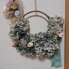 秋色紫陽花のハーフリース　小花と木の実