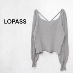 ロパス LOPASS 長袖 ニット バッククロスデザイン ベージュ 美品のサムネイル