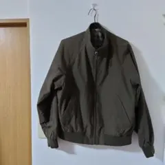 ユニクロ　ハリントンジャケット　オリーブ　Мのサムネイル