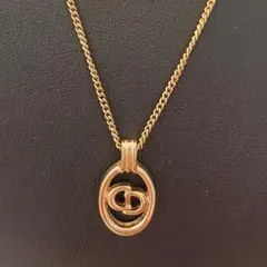 クリスチャン　ディオール　CD　ロゴ　ネックレス　ゴールド