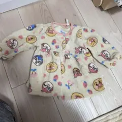 アンパンマン　パジャマ フリース クリーム色 キャラクター柄