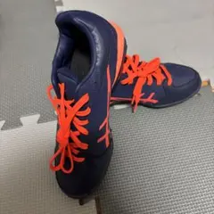 ASICS スパイクシューズ ネイビー/オレンジ　ポイント