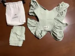 す*子様 【お値下げしました】コニー　抱っこ紐　S